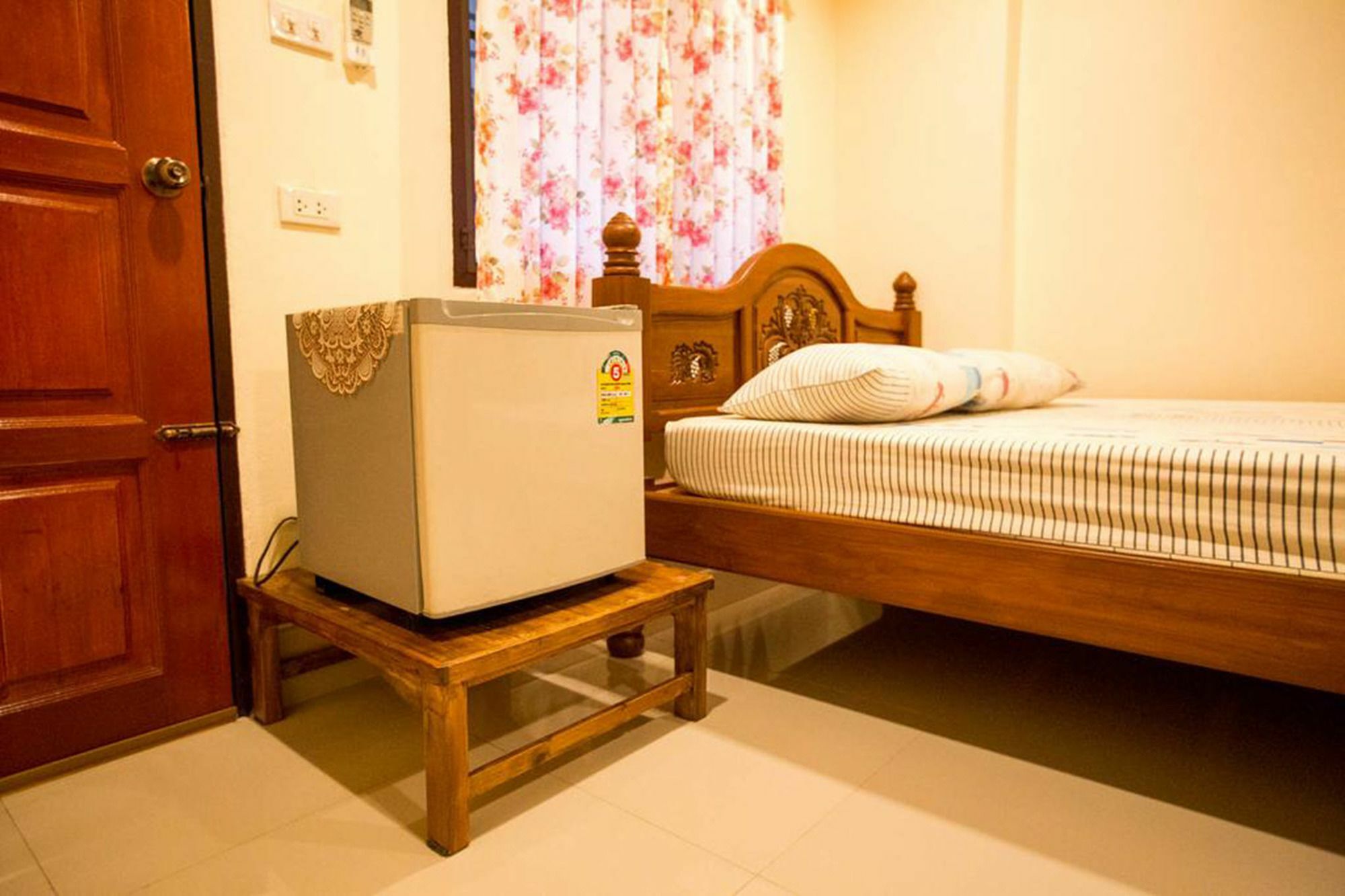 Hotel Suriyamanee House Mae Rim Exteriér fotografie
